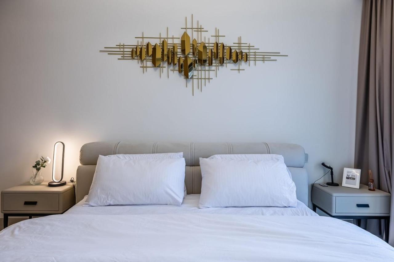 Downtown, Dubai Burj Royale 2 Bdr Apartment Full Burj - Khalifa View ภายนอก รูปภาพ