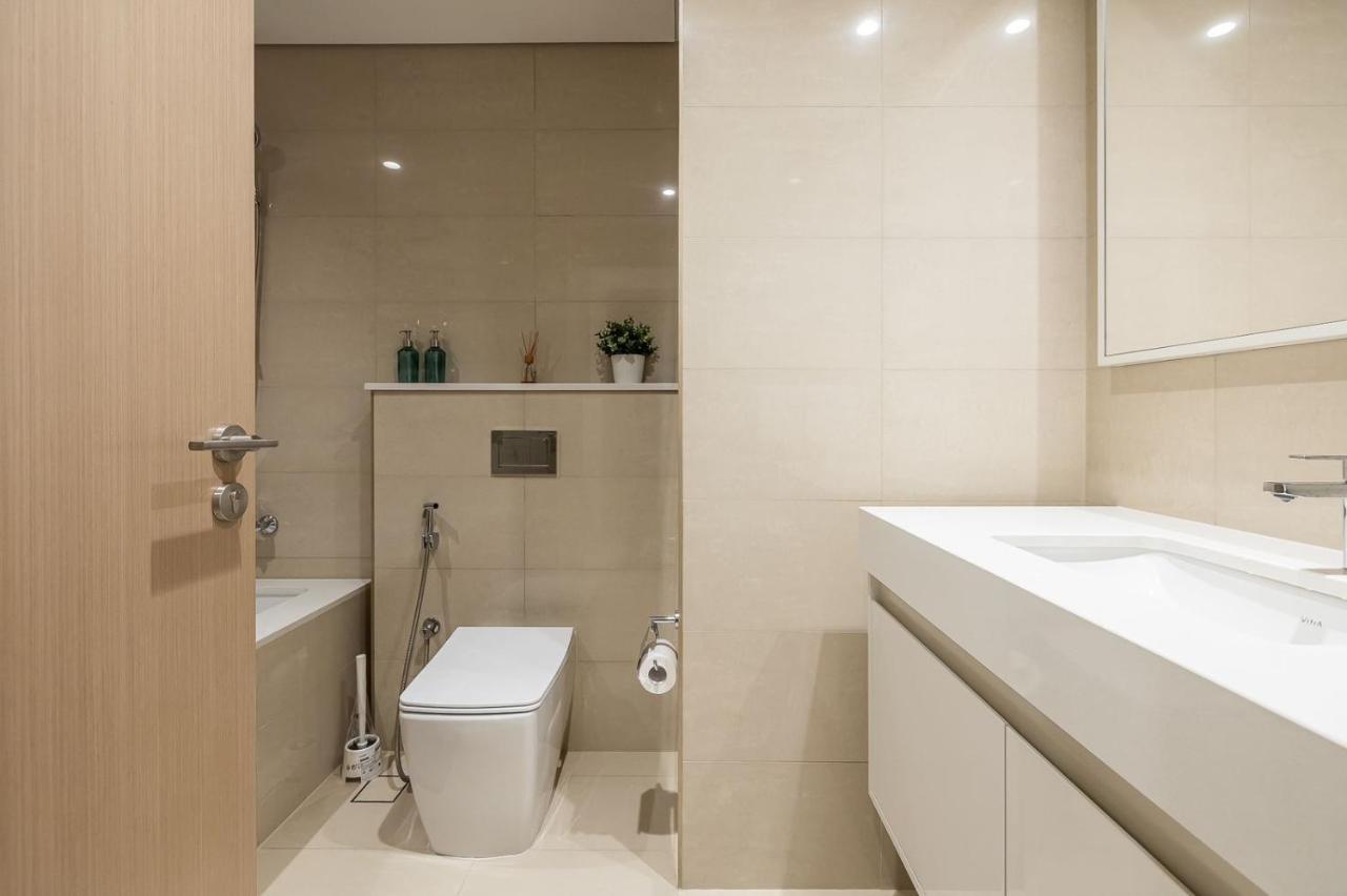 Downtown, Dubai Burj Royale 2 Bdr Apartment Full Burj - Khalifa View ภายนอก รูปภาพ